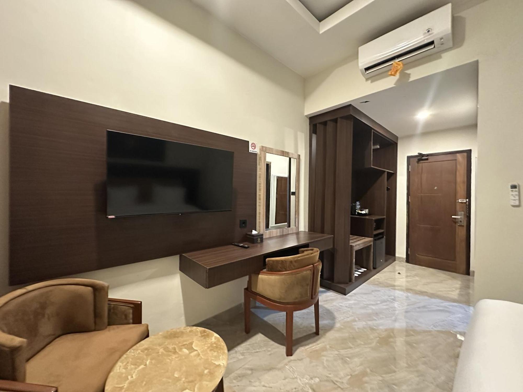 Vega Prime Hotel & Convention Sorong Rum bild