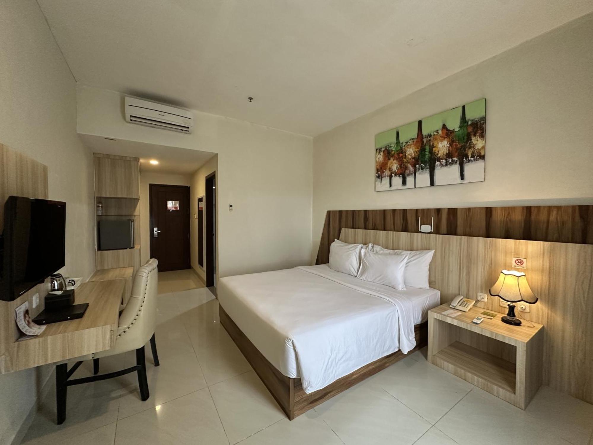 Vega Prime Hotel & Convention Sorong Rum bild