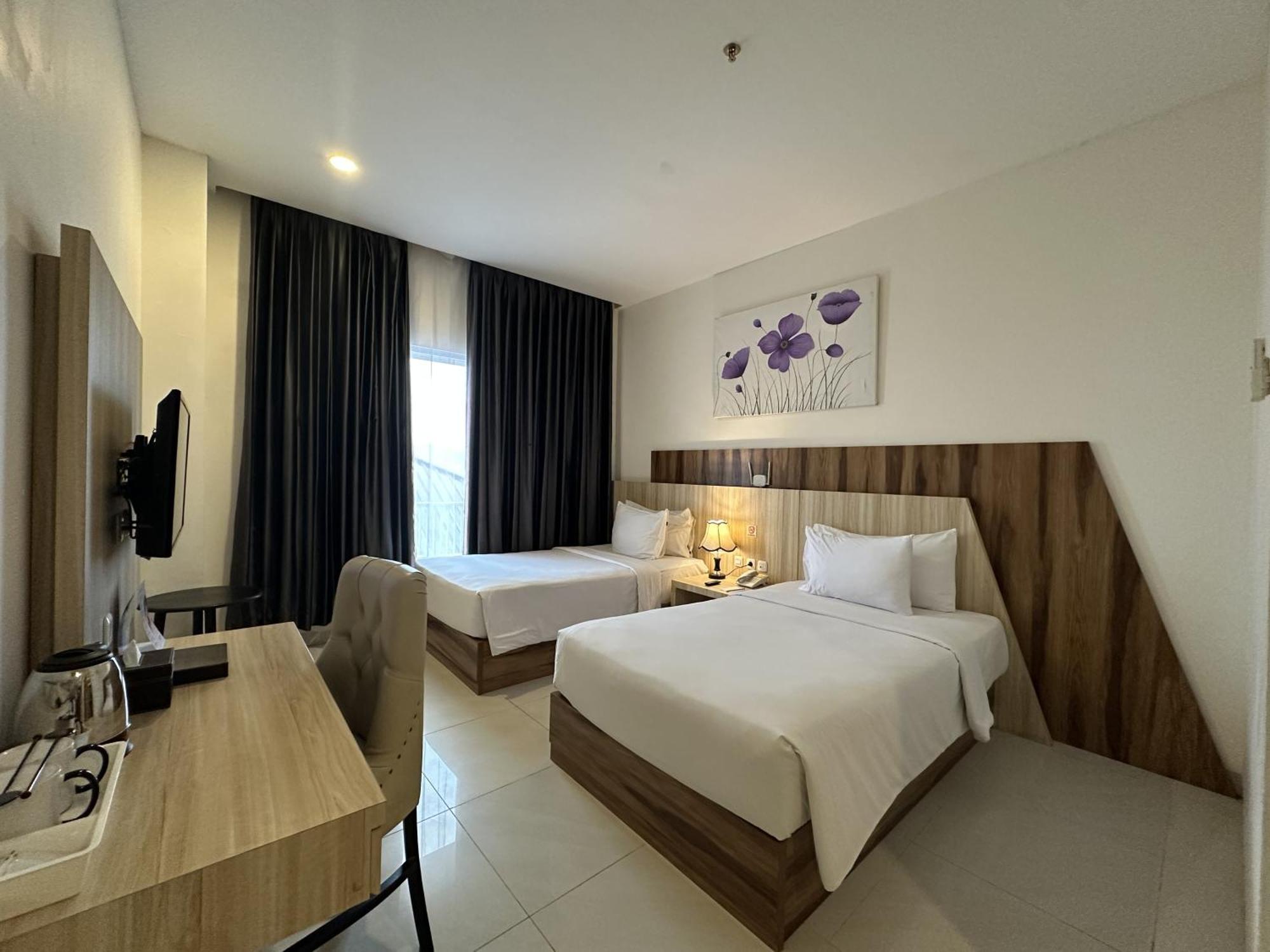 Vega Prime Hotel & Convention Sorong Rum bild